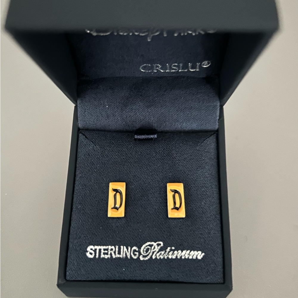 Disneyland Disney x Parks Crislu Marquee Sterling Silver D earrings jewelry New